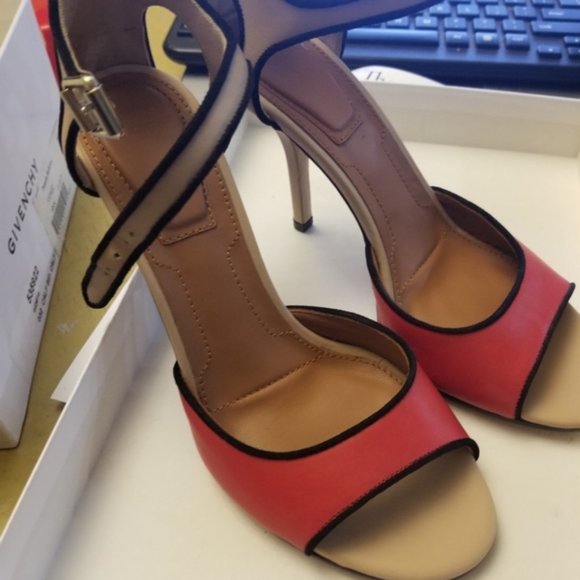 NWB GIVENCHY AUTHENTIC red and tan Leather Sandals womens size 6 - Picture 9 of 10